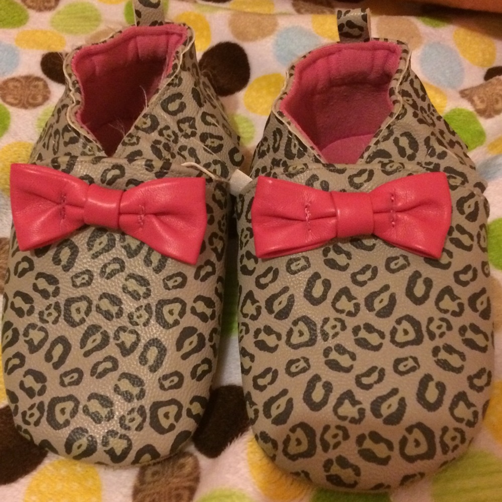 Baby girl booties 18-24